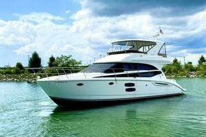 Lucid Dream 2014 Meridian 441 Sedan Yacht For Sale in Sandusky OH