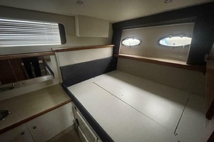 32ft Carver Yacht For Sale