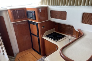 Four Seas 40ft Sea Ray Yacht For Sale