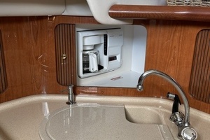 Four Seas 40ft Sea Ray Yacht For Sale