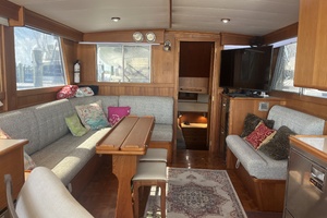 GloriaUs 42ft Grand Banks Yacht For Sale