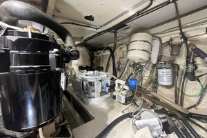 GloriaUs 42ft Grand Banks Yacht For Sale