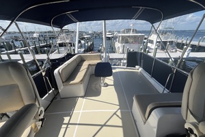 GloriaUs 42ft Grand Banks Yacht For Sale