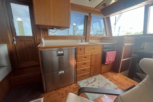 GloriaUs 42ft Grand Banks Yacht For Sale