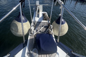 GloriaUs 42ft Grand Banks Yacht For Sale
