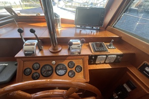 GloriaUs 42ft Grand Banks Yacht For Sale