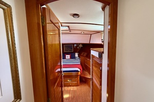RELENTLESS 49ft Grand Banks Eastbay Yacht For Sale