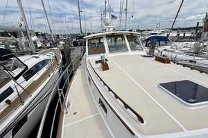 RELENTLESS 49ft Grand Banks Eastbay Yacht For Sale