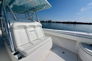 37ft SeaHunter Yacht For Sale