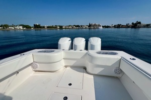 37ft SeaHunter Yacht For Sale