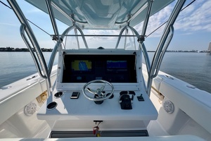 37ft SeaHunter Yacht For Sale