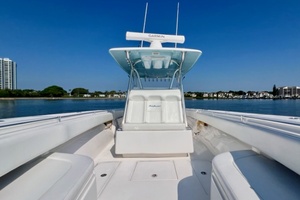 37ft SeaHunter Yacht For Sale