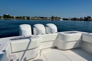 37ft SeaHunter Yacht For Sale