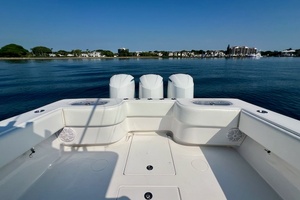 37ft SeaHunter Yacht For Sale