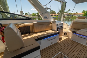 29ft Sea Ray Yacht For Sale