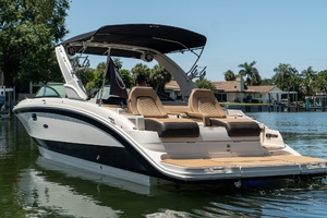 29ft Sea Ray Yacht For Sale