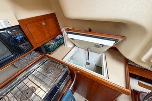Elaine n Me 31ft Hunter Yacht For Sale