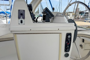 Elaine n Me 31ft Hunter Yacht For Sale