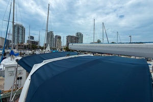 Elaine n Me 31ft Hunter Yacht For Sale