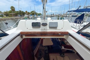 Elaine n Me 31ft Hunter Yacht For Sale