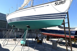 SURF 33ft X Yachts Yacht For Sale