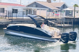 Trailer Included 25ft Harris FloteBote Yacht For Sale