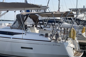 Escape II 40ft Jeanneau Yacht For Sale