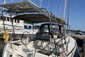 Escape II 40ft Jeanneau Yacht For Sale