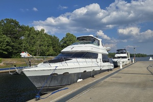NOW IS GOOD 53ft Carver Yacht For Sale