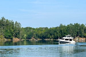 NOW IS GOOD 53ft Carver Yacht For Sale