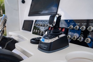 Blue Sky 35ft Everglades Yacht For Sale