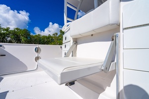 Blue Sky 35ft Everglades Yacht For Sale