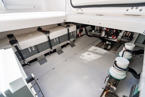 Blue Sky 35ft Everglades Yacht For Sale