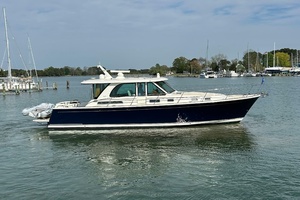 Shadelander 45ft Sabre Yacht For Sale