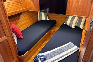 Shadelander 45ft Sabre Yacht For Sale