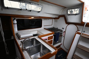 42ft J Boats Yacht For Sale