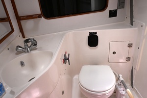 42ft J Boats Yacht For Sale