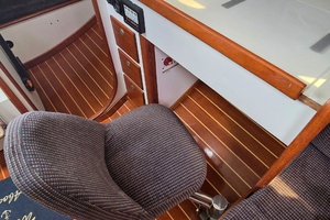 42ft J Boats Yacht For Sale