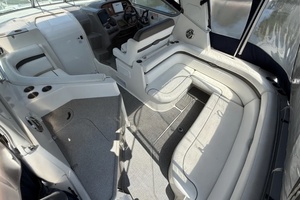34ft Rinker Yacht For Sale