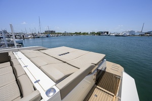 BIBA I 42ft De Antonio Yacht For Sale