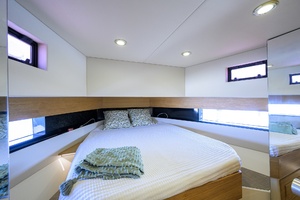 BIBA I 42ft De Antonio Yacht For Sale