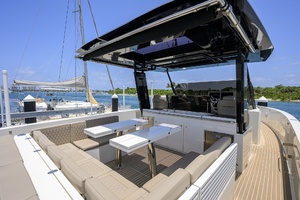 BIBA I 42ft De Antonio Yacht For Sale