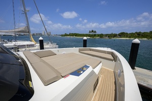 BIBA I 42ft De Antonio Yacht For Sale