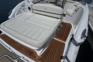 Cooler By The Lake 35ft Cobalt Yacht For Sale