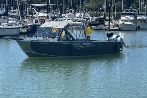 26ft Hewescraft Yacht For Sale
