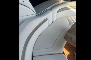 32ft Sea Ray Yacht For Sale