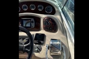 32ft Sea Ray Yacht For Sale