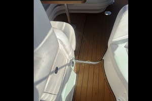 32ft Sea Ray Yacht For Sale