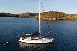 Kuma 2002 Oyster 53 Yacht For Sale in St George 
