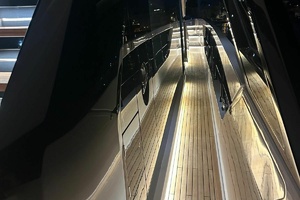 89ft Ferretti Yachts Yacht For Sale
